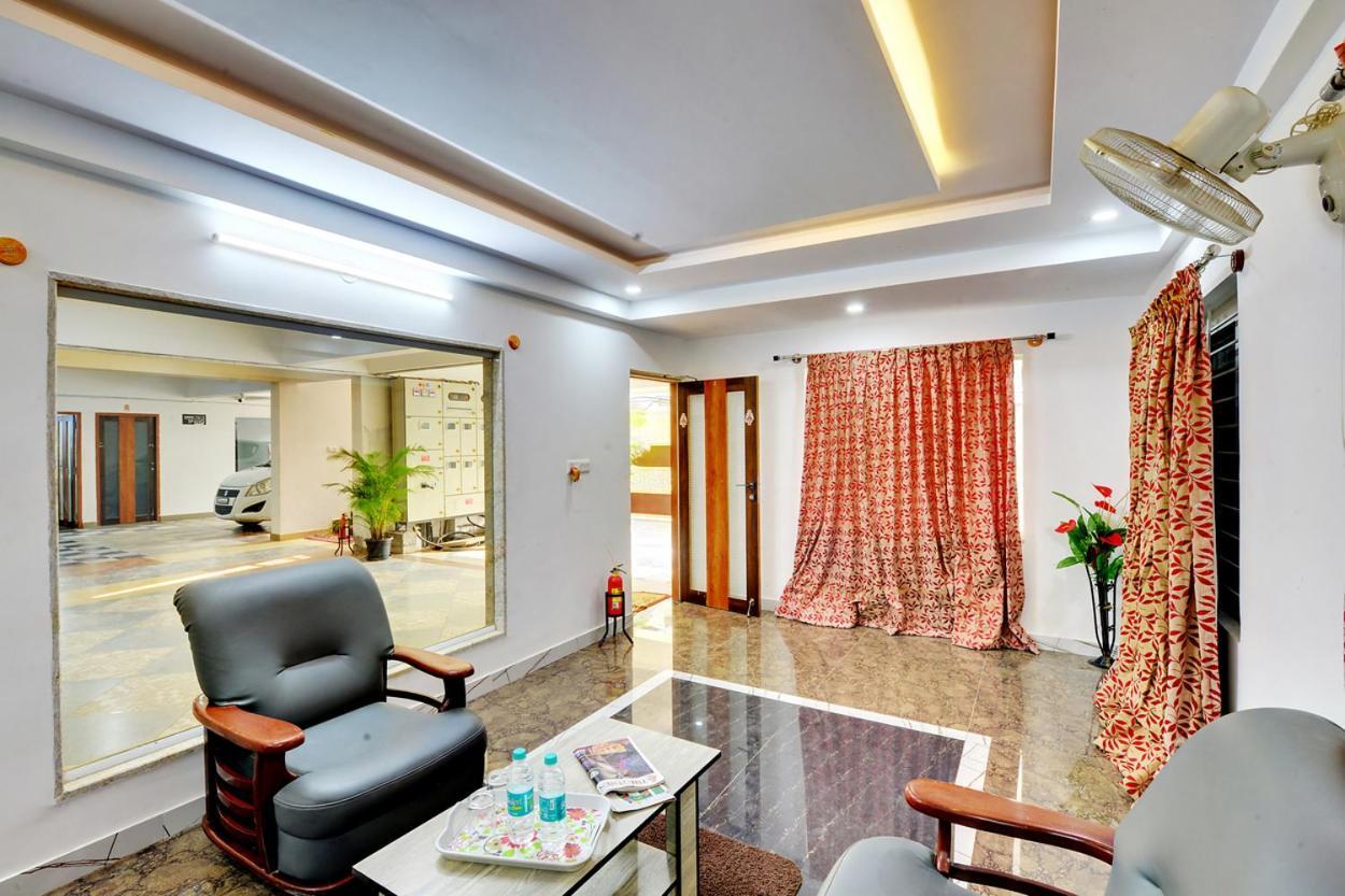 Yahweh Suites Бангалор Екстериор снимка